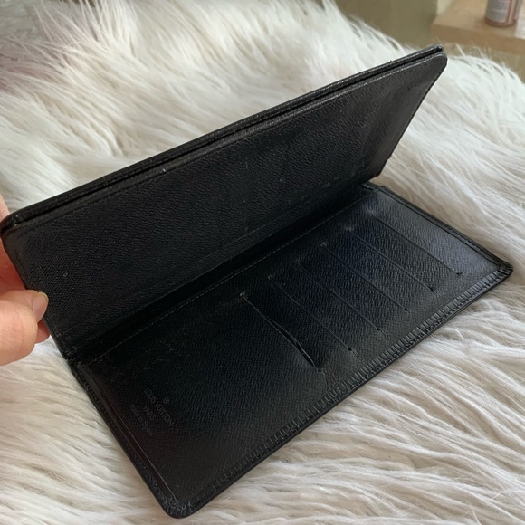 Louis Vuitton Epi wallet - Picture 4 of 16